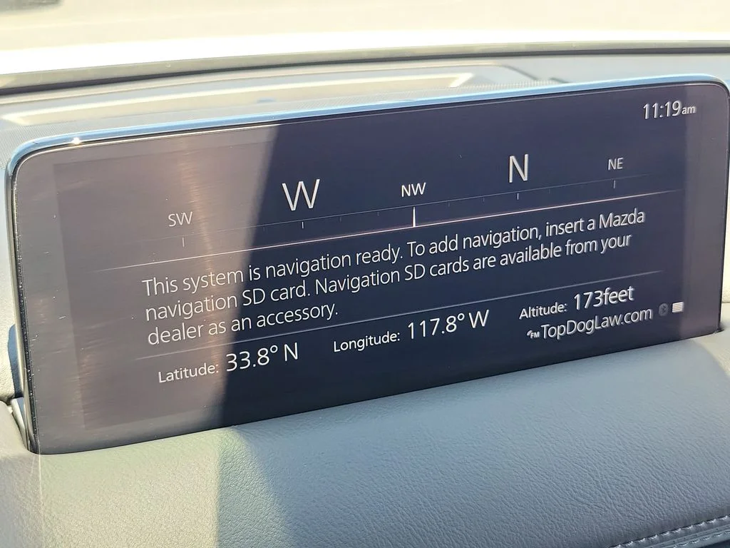Certified Used 2025 White Metallic Mazda 2.5 S Carbon Edition image 10
