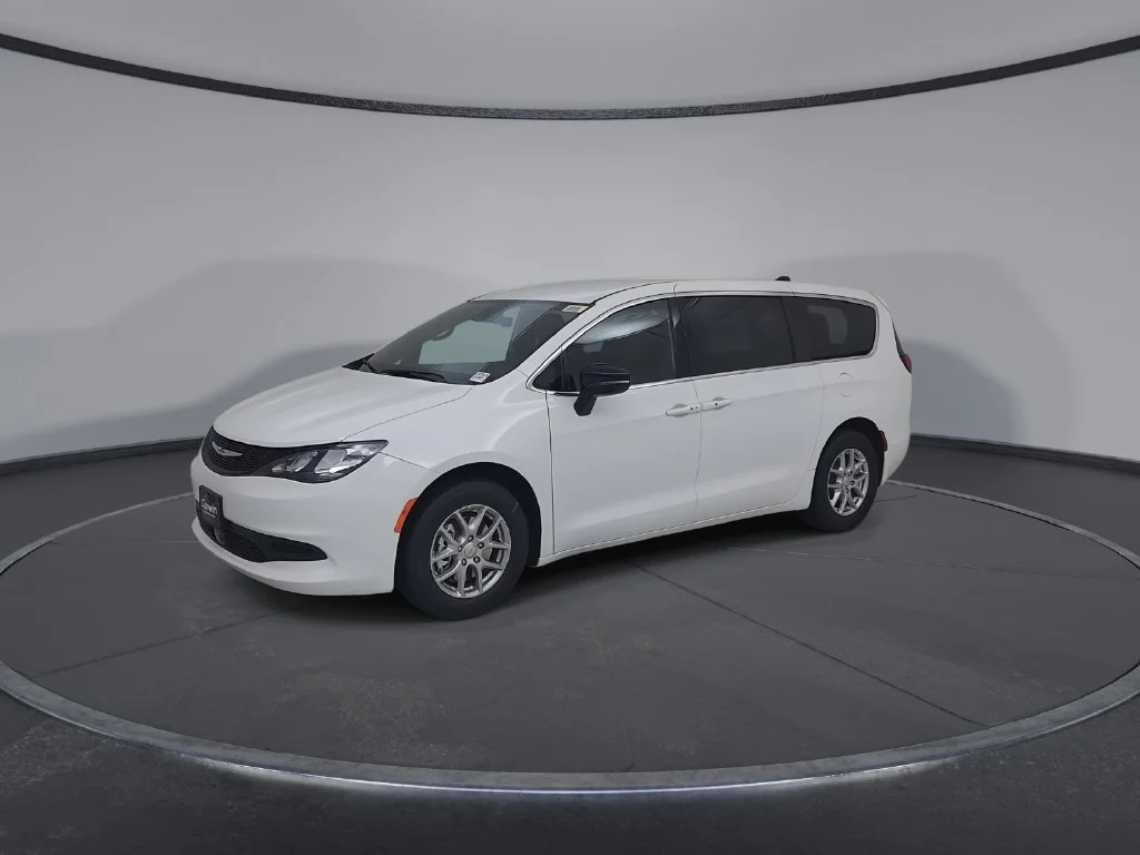 New 2027 Bright White Clear-Coat Paint Chrysler LX image 6