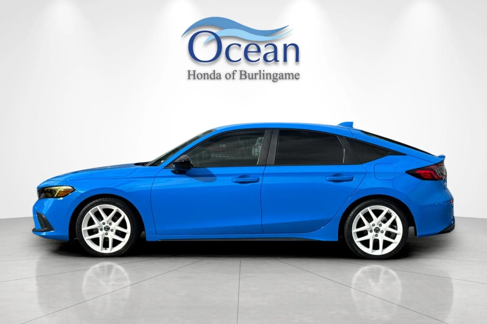 Used 2022 Boost Blue Pearl Honda Sport image 7