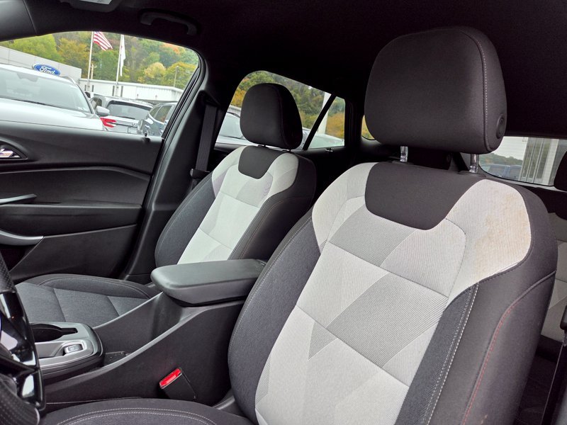 Used 2024 Black Chevrolet 1RS image 9