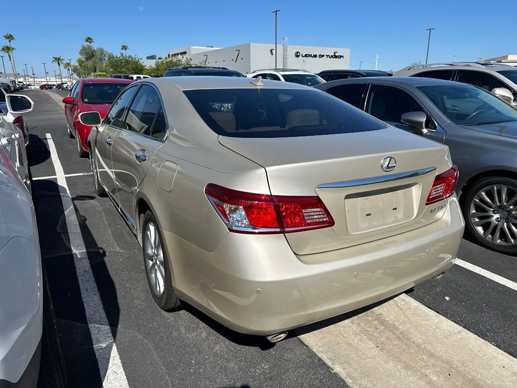 Used 2011 Beige Lexus 350 image 6