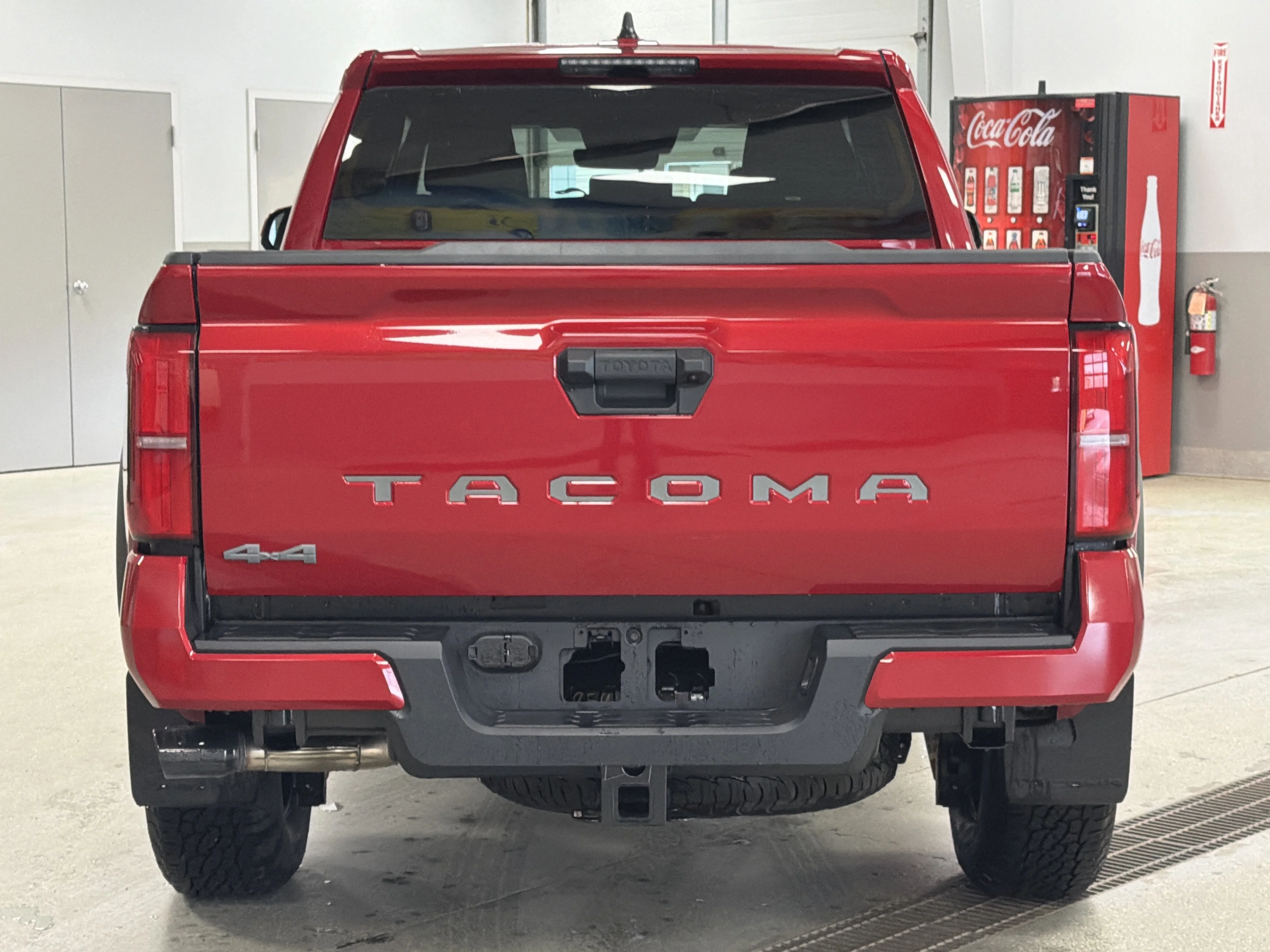 2026 Toyota Tacoma TRD Off Road - Photo 8