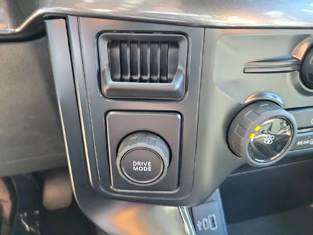 New 2026 Oxford White Ford STX image 22