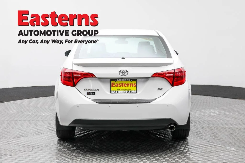 Used 2018 White Toyota SE image 6