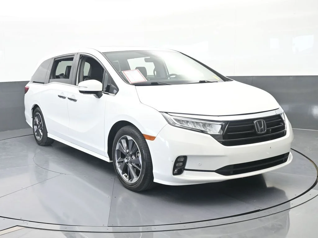 Used 2022 White Honda Elite image 9
