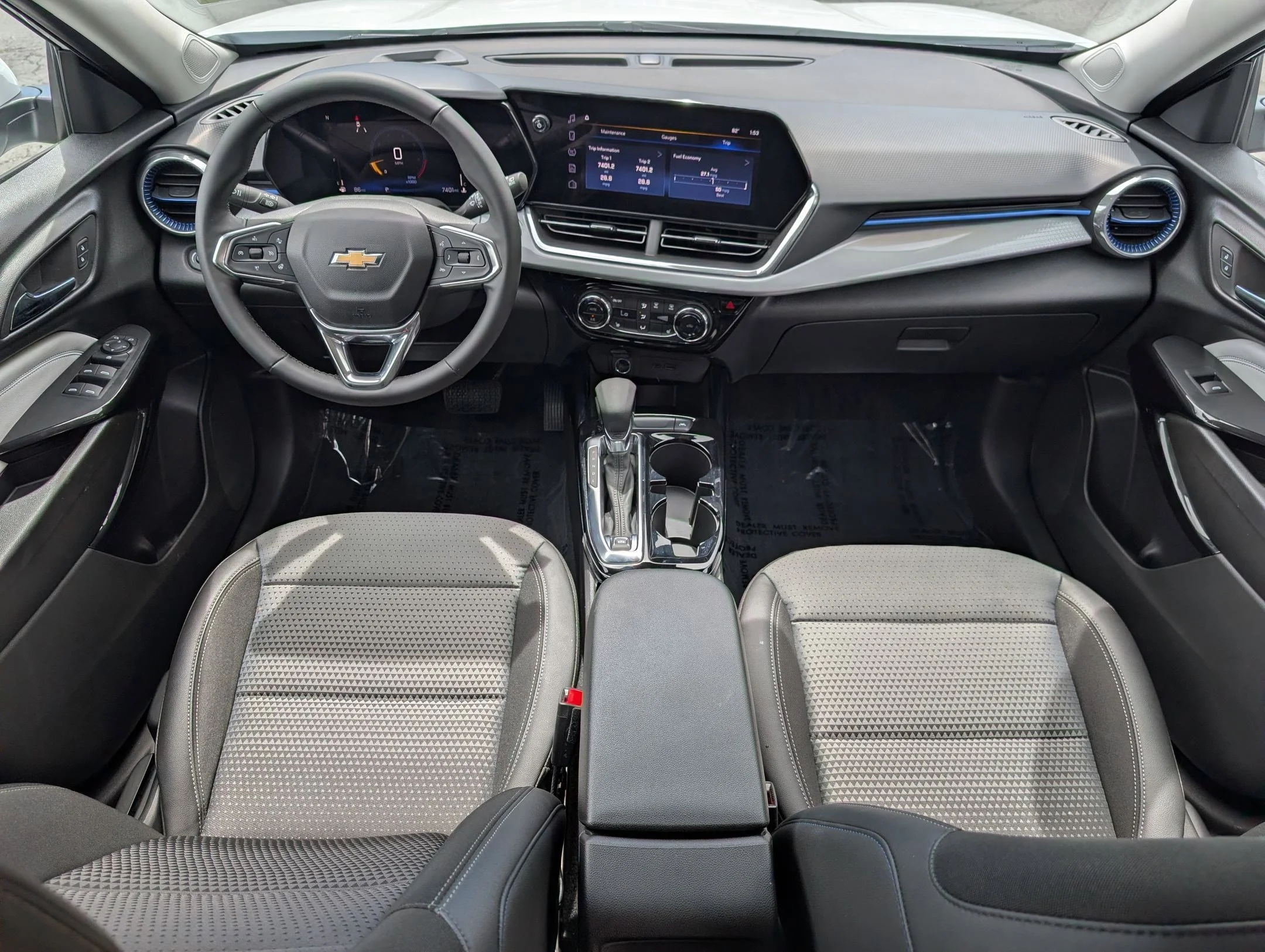 2024 Chevrolet Trax LT - Photo 24