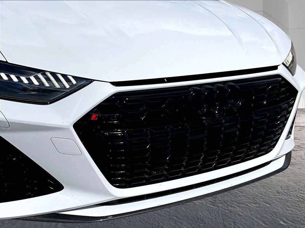 Used 2021 White Audi 4.2 image 20