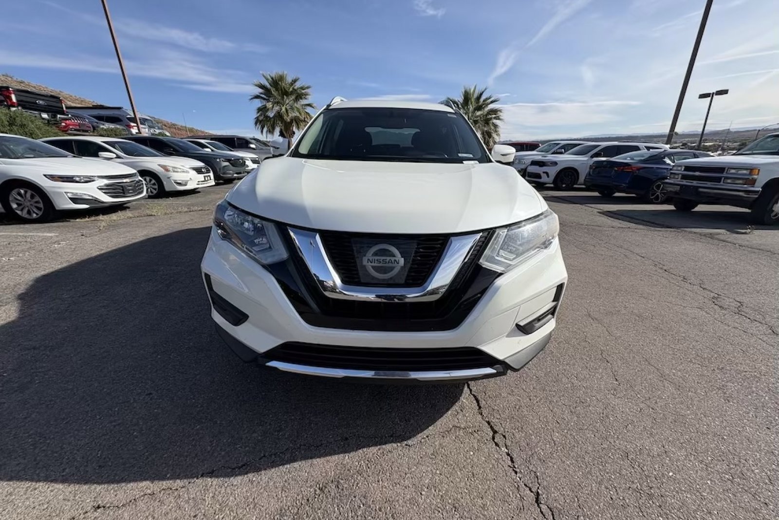 Used 2017 Pearl White Nissan SV image 9