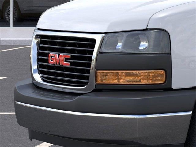2025 GMC Savana Cargo Work Van - Photo 13