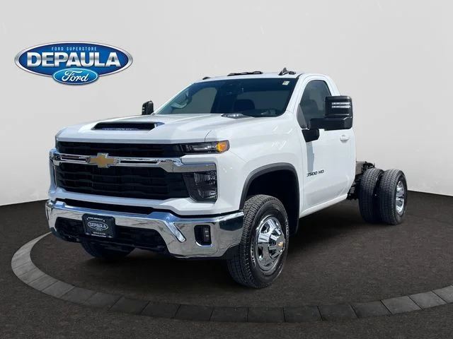 2026 Chevrolet Silverado 3500HD LT