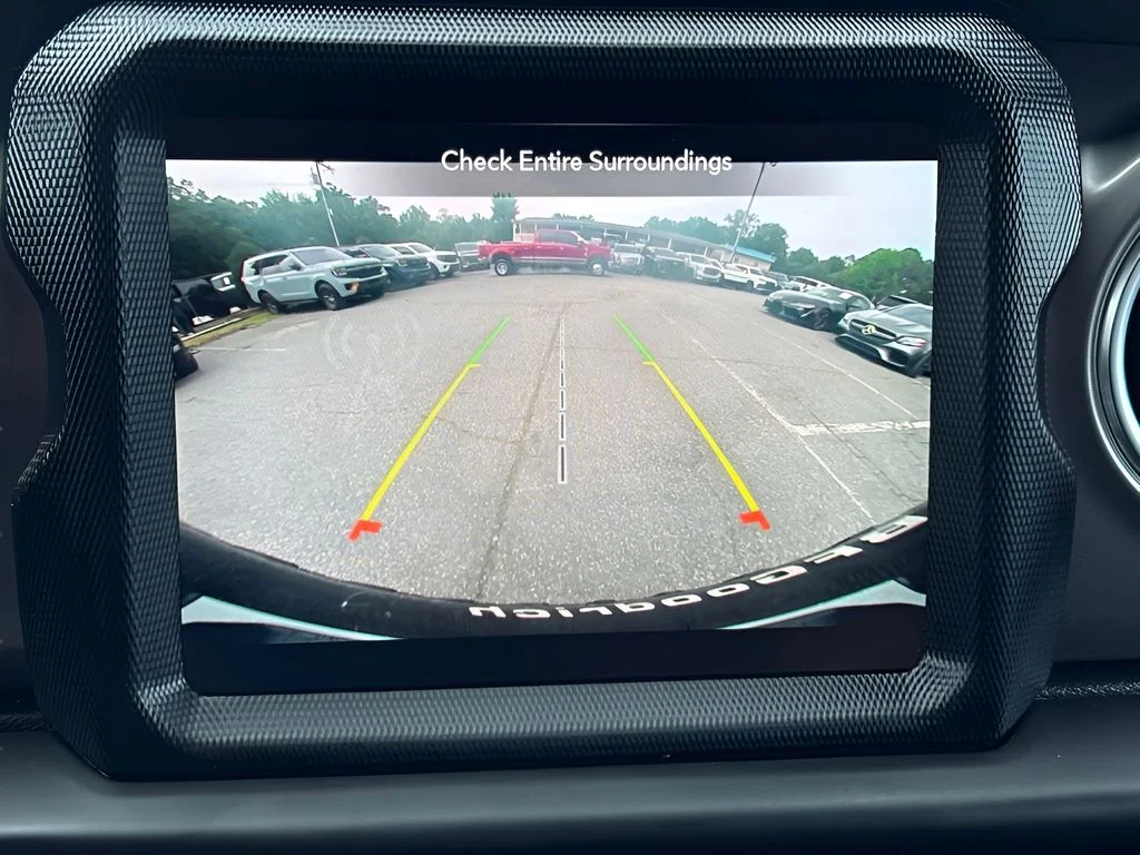 Used 2023 Gray Jeep Rubicon 4xe image 11