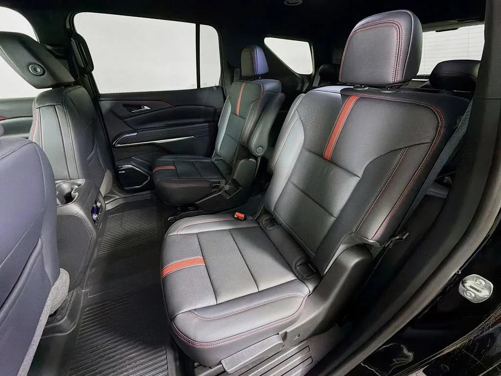 New 2026 Mosaic Black Metallic Chevrolet RS image 18