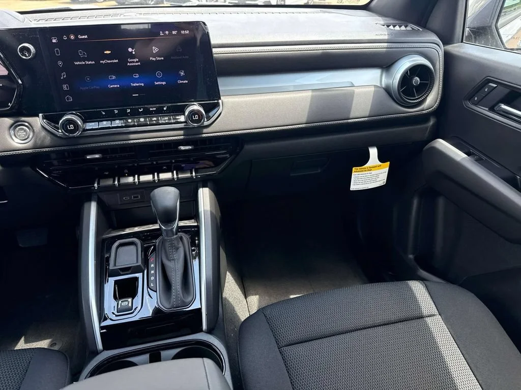 2026 Chevrolet Colorado LT - Photo 30