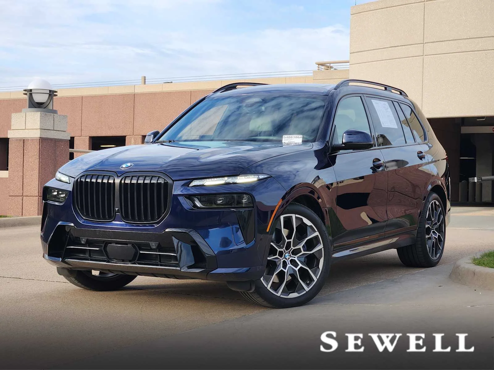 2024 BMW X7 xDrive40i's photo