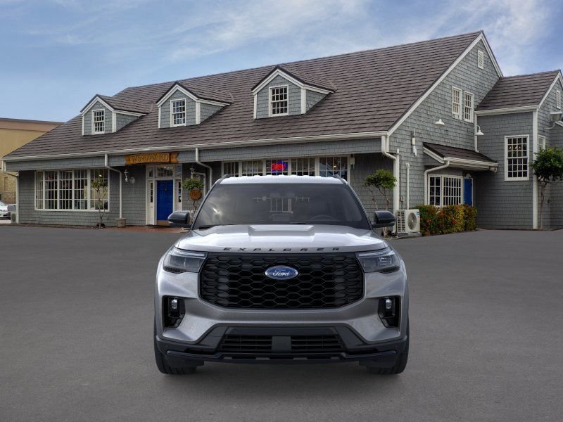 Used 2026 Carbonized Gray Metallic Ford ST-Line image 6