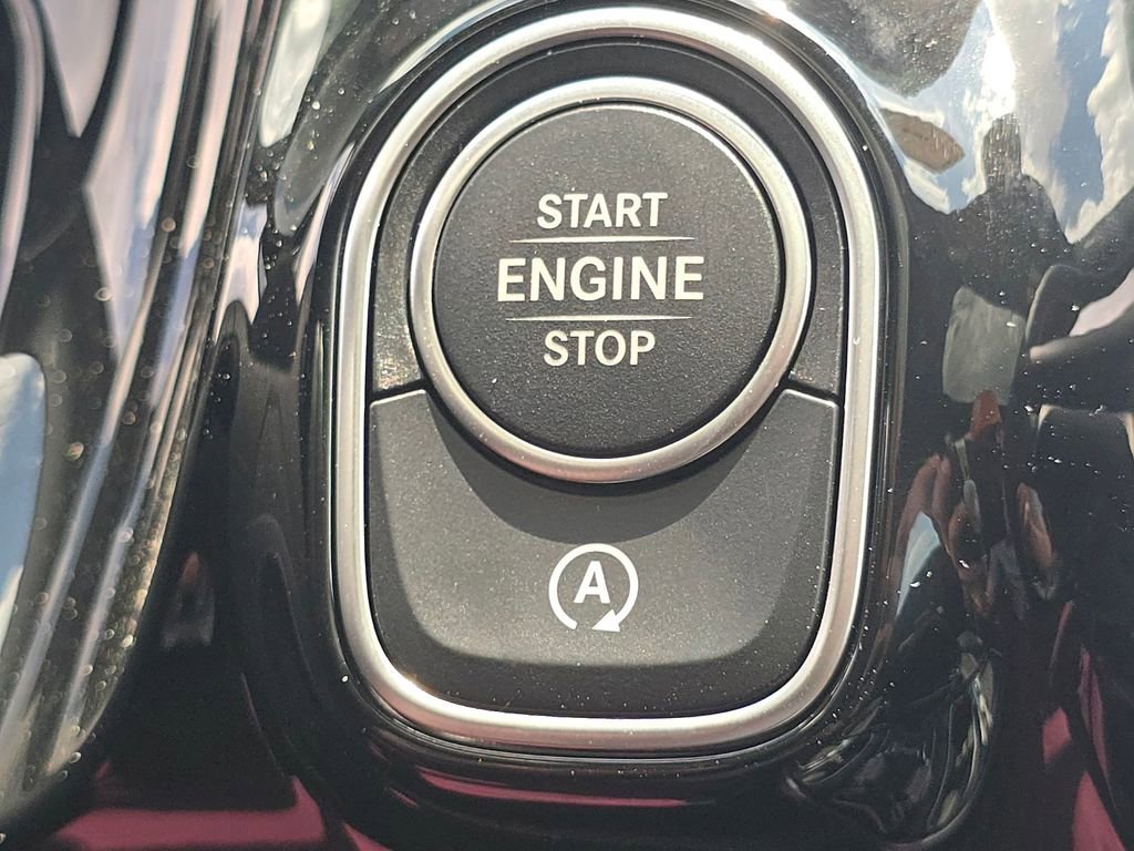New 2026 Cosmos Black Metallic Mercedes-Benz GLA 250 image 75