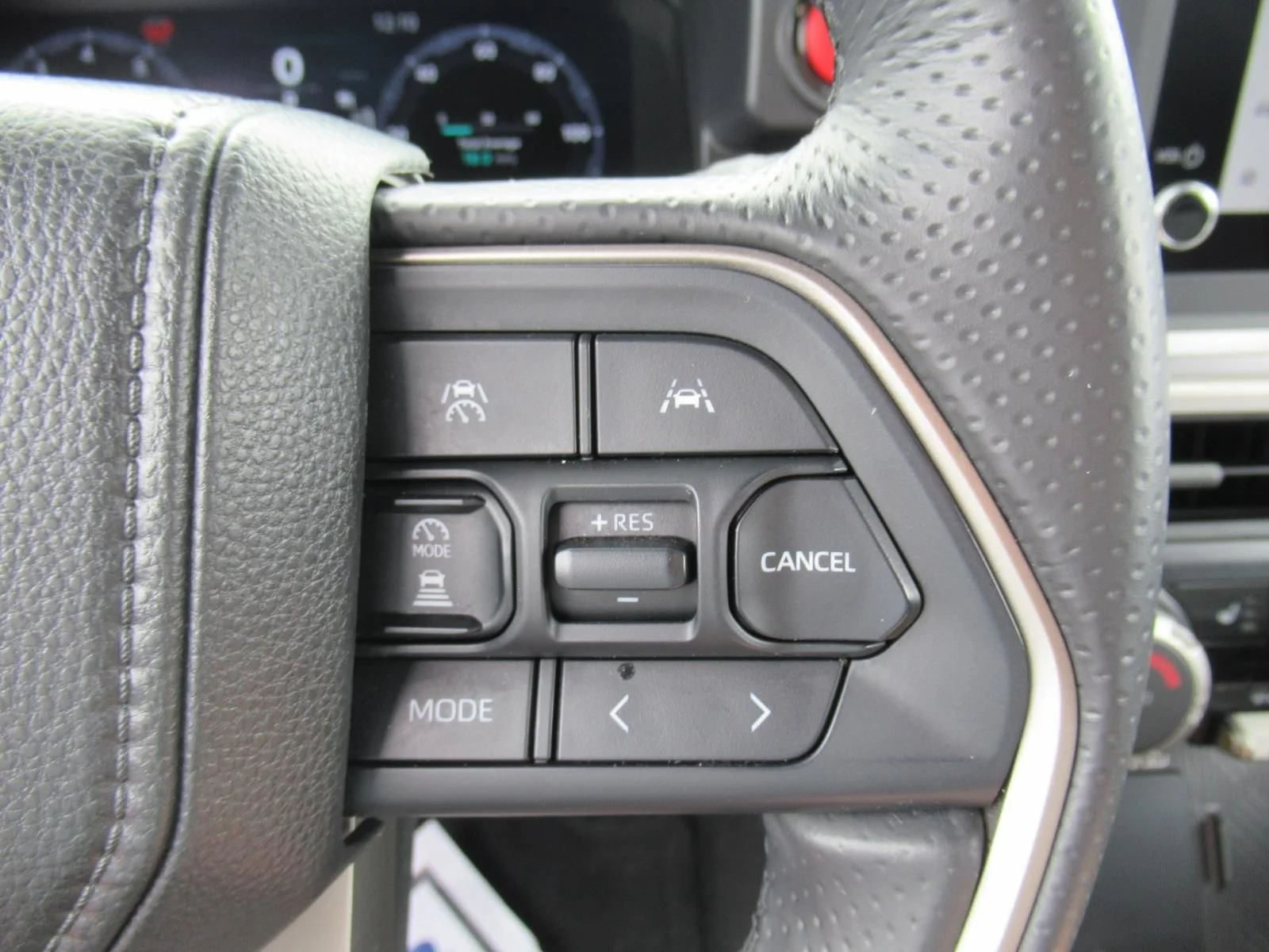 Used 2025  Toyota TRD Off-Road image 23