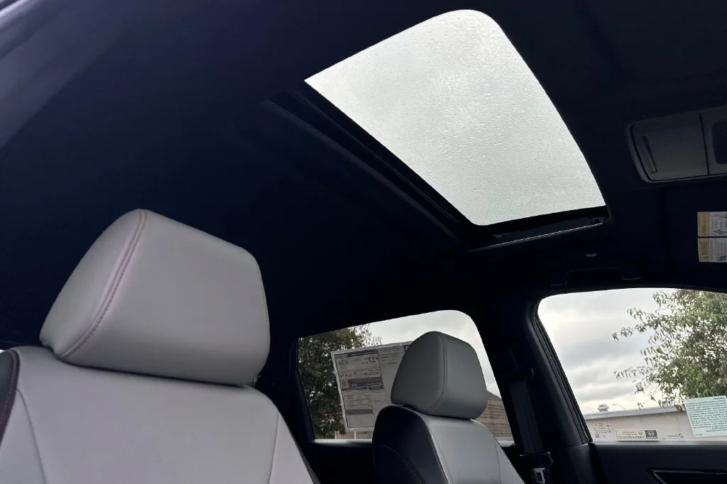 New 2027 Platinum White Pearl Honda Sport Touring image 19