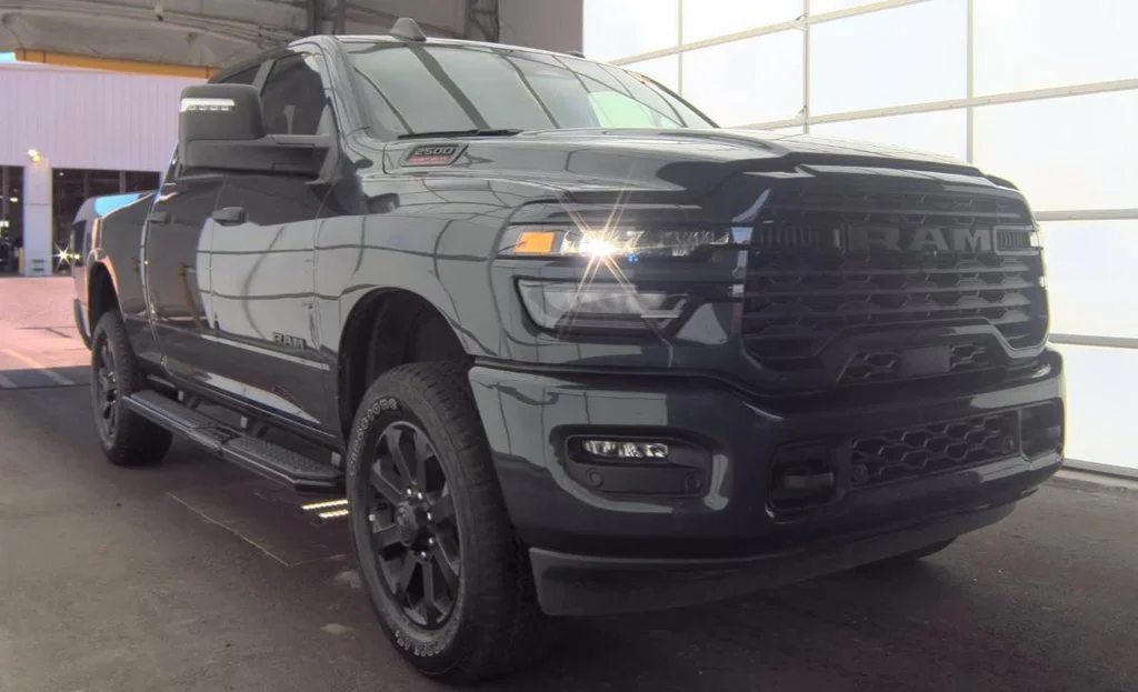 Used 2025 Blue Ram Big Horn image 2