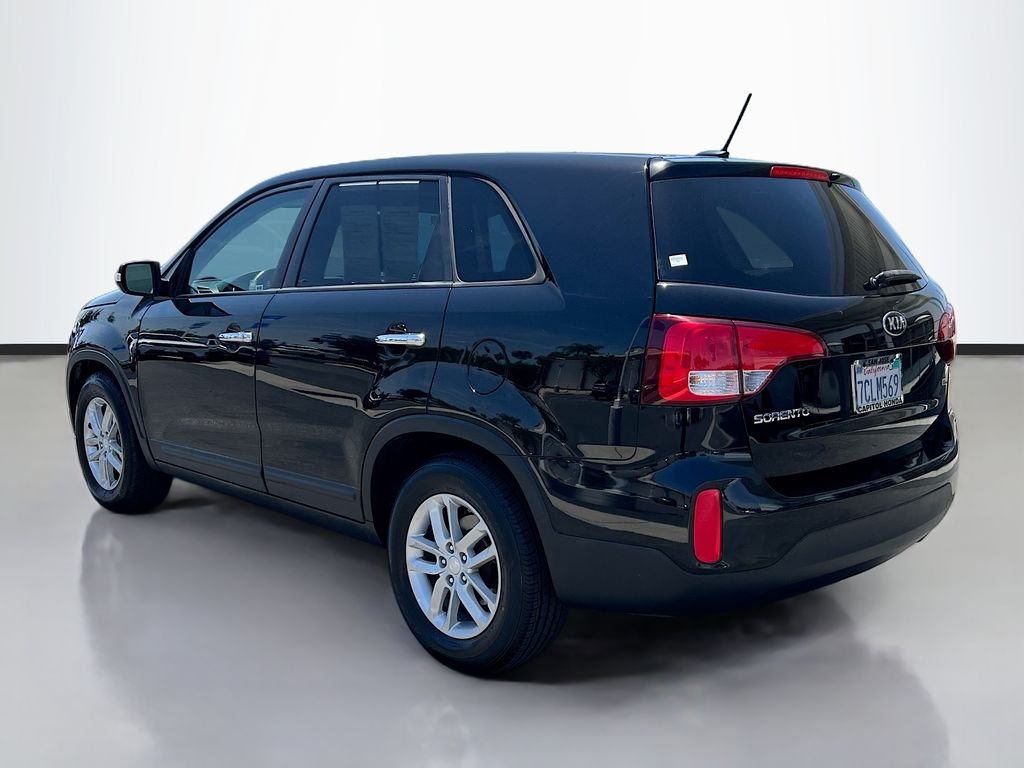 Used 2014 Ebony Black Kia LX image 7