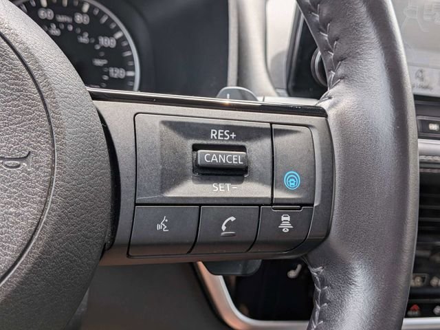 Used 2023 Gray Nissan SL image 31