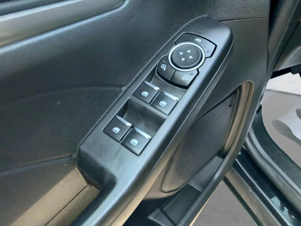 Used 2023 Black Ford Active image 19