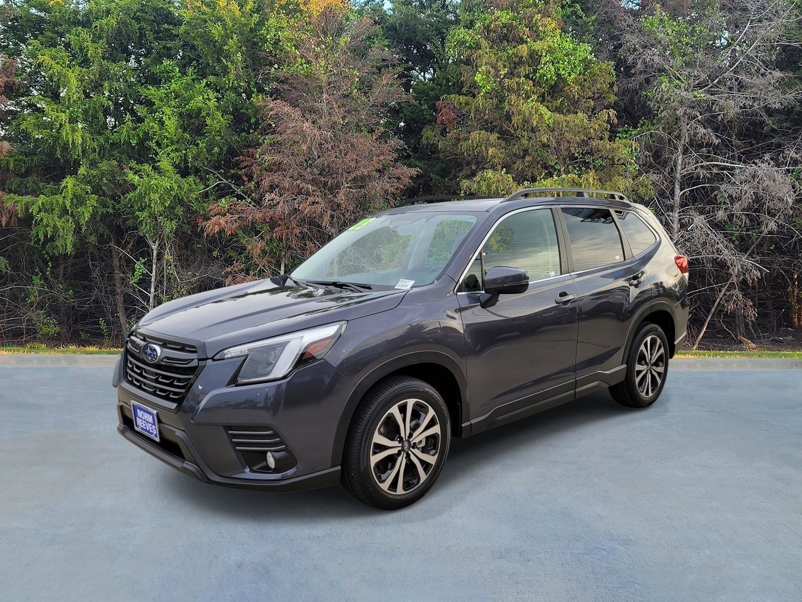 2023 Subaru Forester Limited's photo