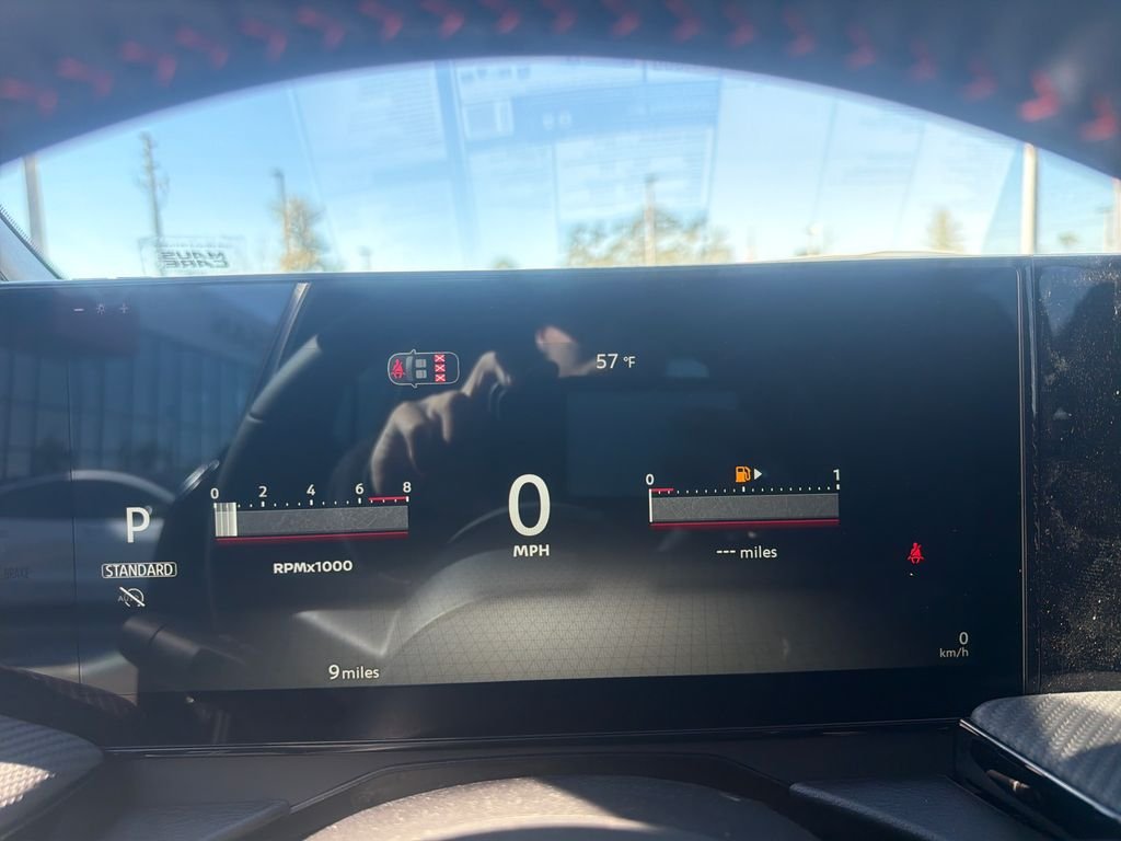 New 2026 Nissan Kicks SR 4D Sport Utility