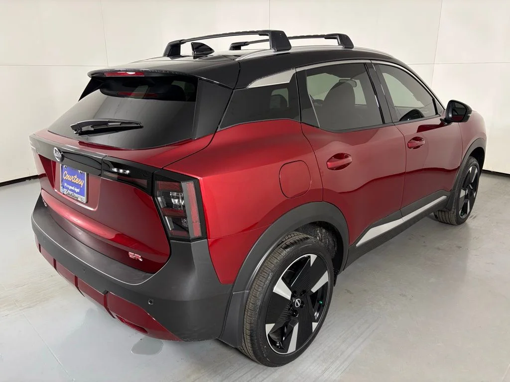 2026 Nissan KICKS SR - Photo 8