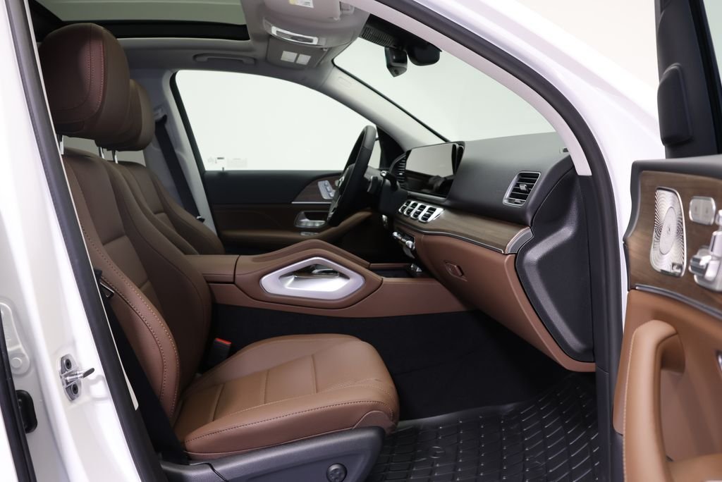 Certified Used 2026 Polar White Mercedes-Benz GLE 350 image 49