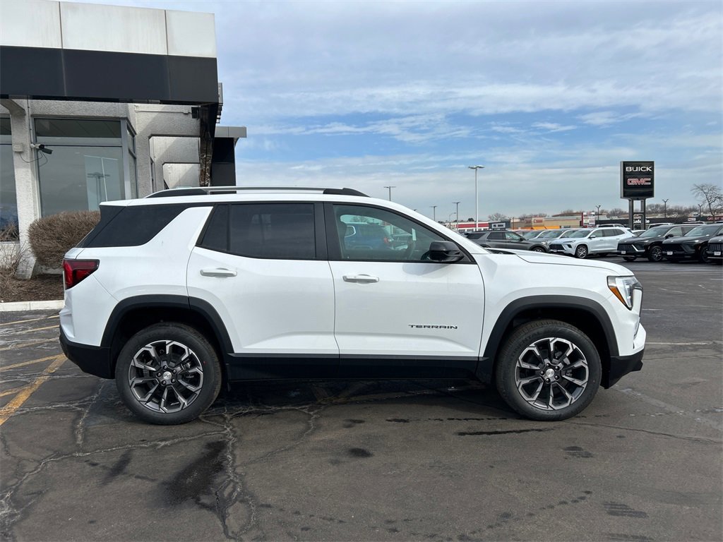 2026 GMC TERRAIN - Image 8