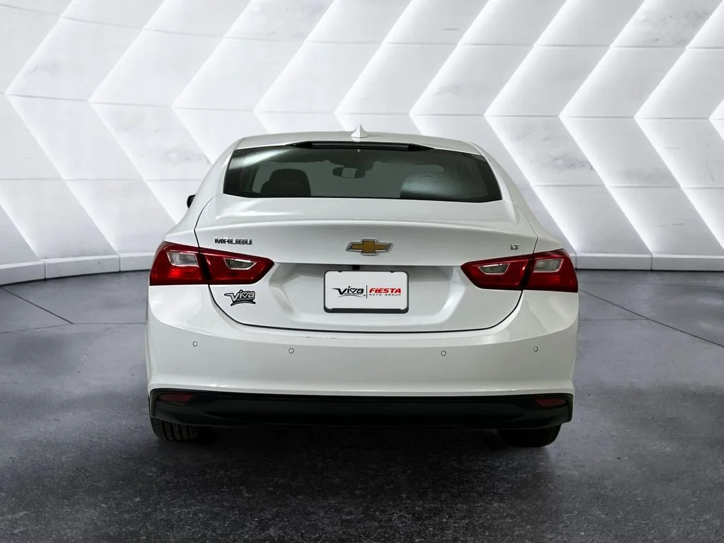Used 2024 White Chevrolet LT image 5