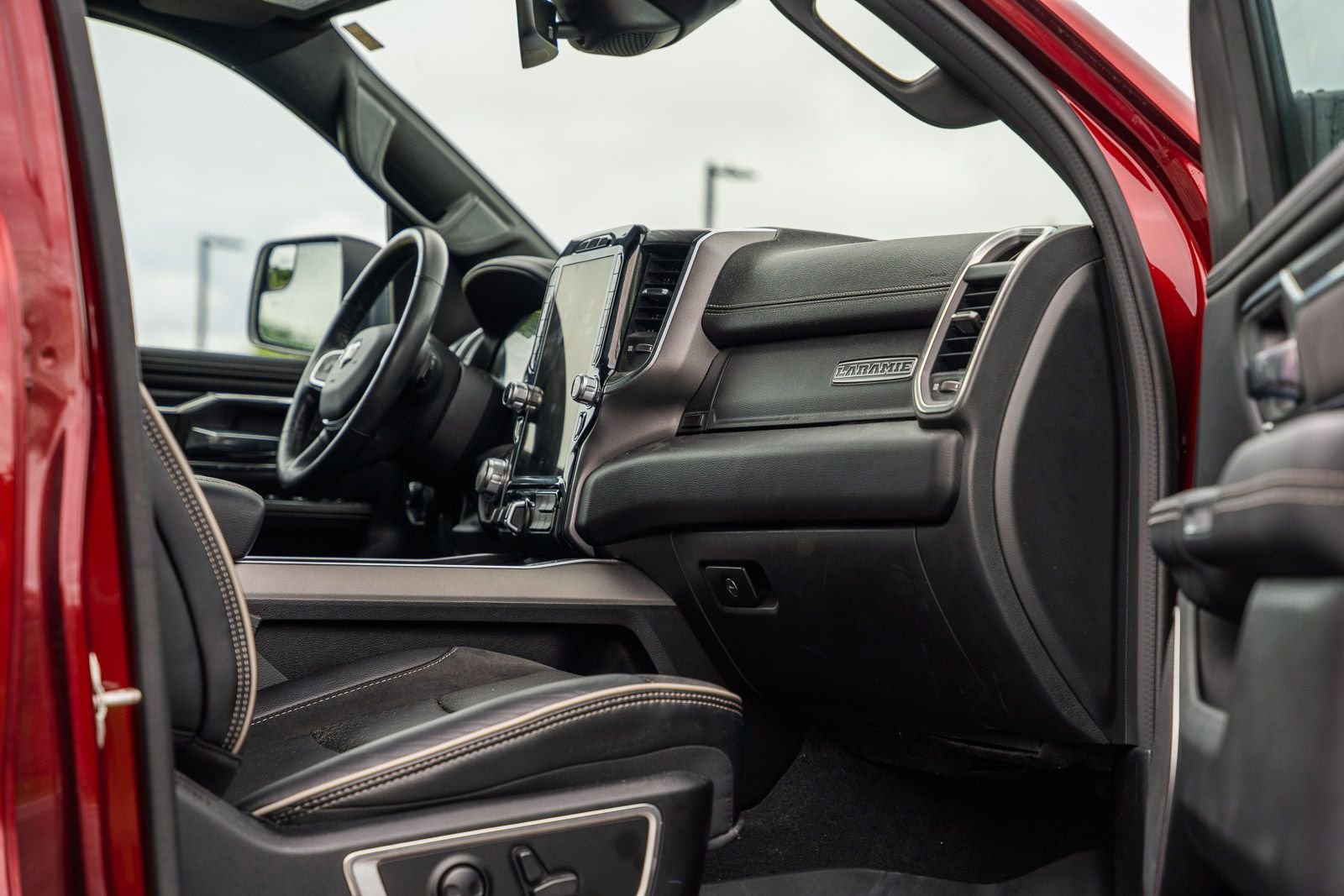Used 2023 Red Ram Laramie image 15