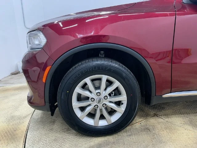 Used 2021 Red Dodge SXT Plus image 26