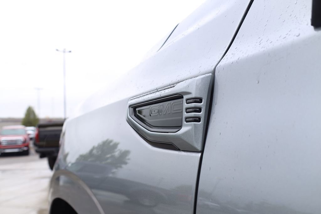 Used 2026 Sterling Metallic GMC Denali image 23