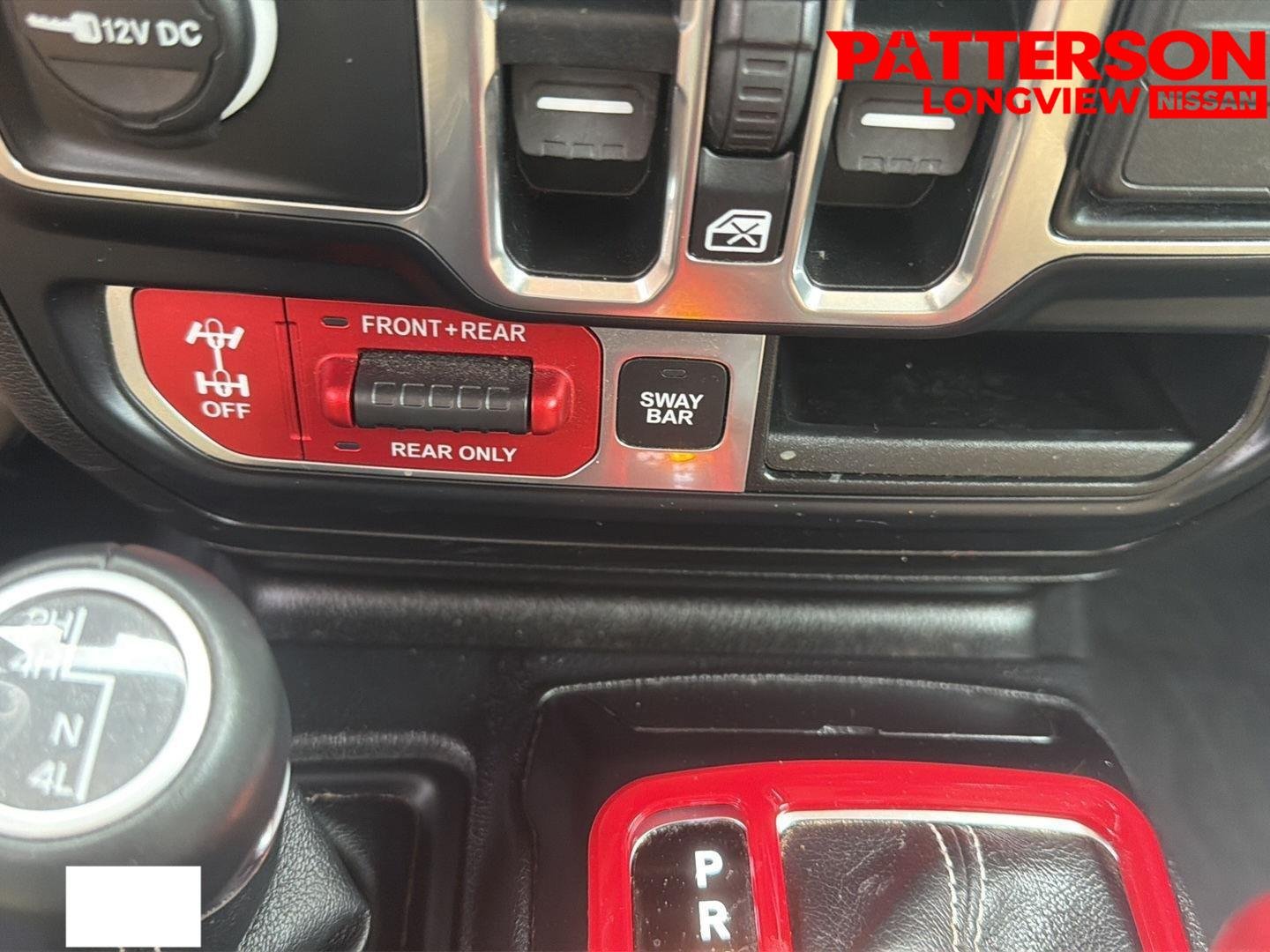 Used 2019 Bright White Clearcoat Jeep Rubicon image 9