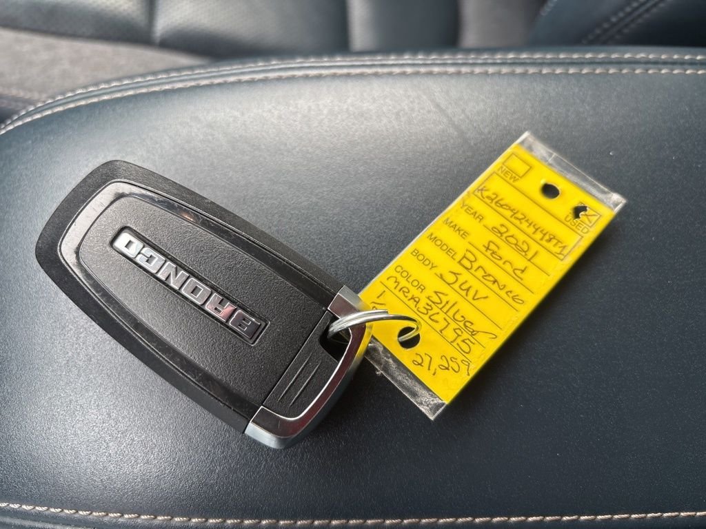 Used 2021 Silver Ford Outer Banks image 32