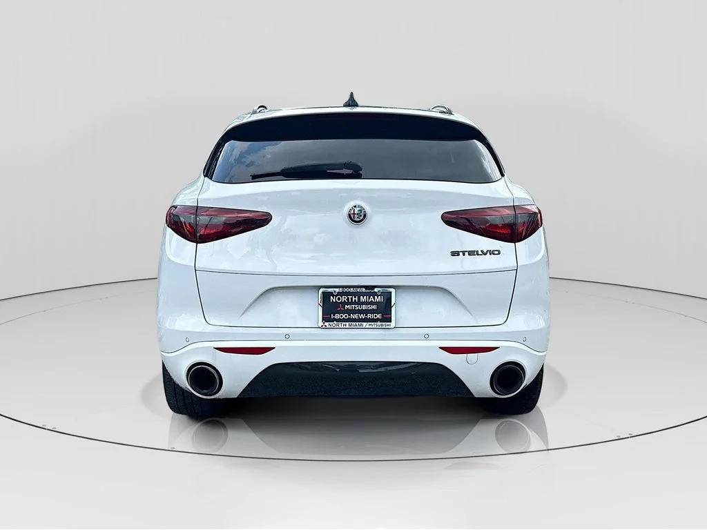 Used 2021 White Alfa Romeo Sprint image 6