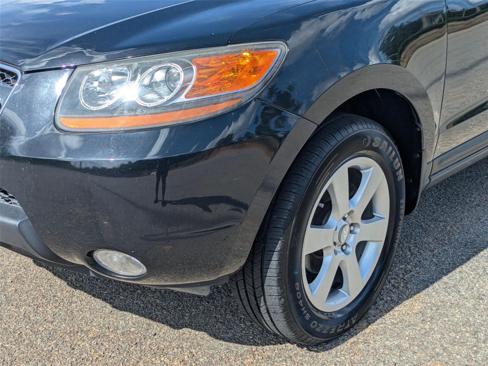 Used 2009 Ebony Black Hyundai Limited image 9