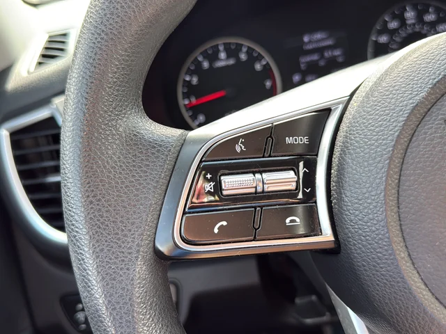 Certified Used 2022 White Kia LX image 39