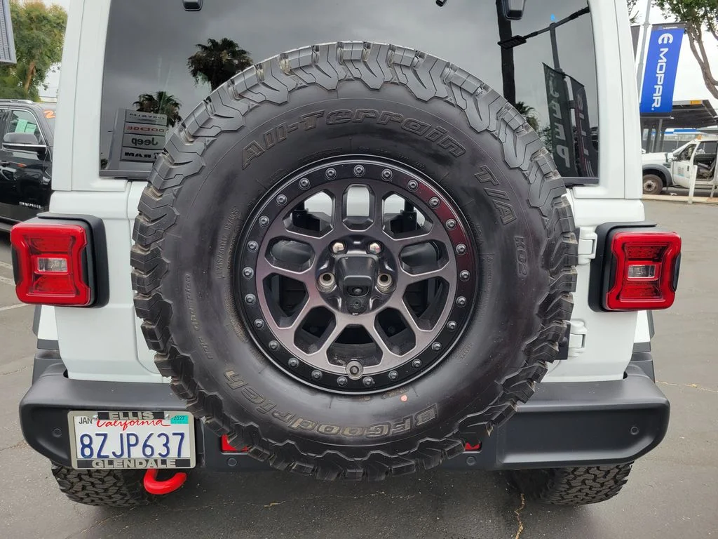 Used 2021 White Jeep Unlimited Rubicon image 25