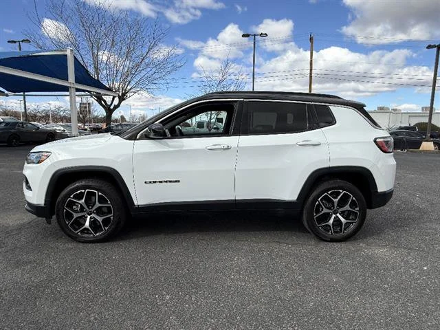 2025 Jeep Compass Limited - Photo 8