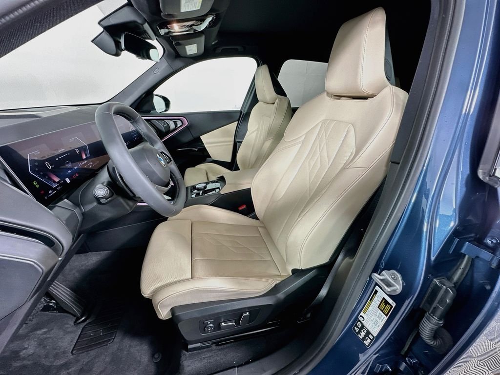 2026 BMW X3 30 - Photo 21