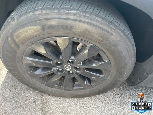 Used 2024 Wind Chill Pearl Mazda 2.5 S Select Package image 18