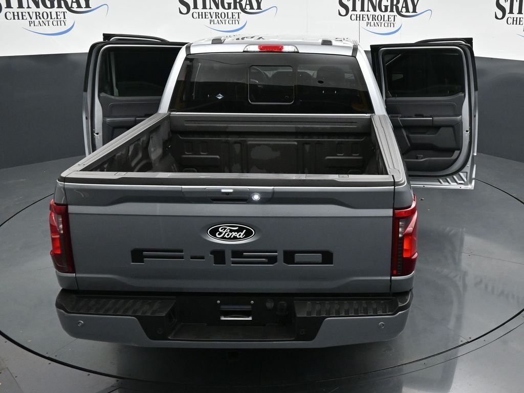 Used 2024 Silver Ford XLT image 35