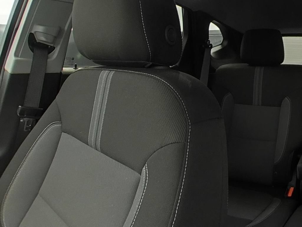Used 2025 Black Chevrolet 2LT image 9