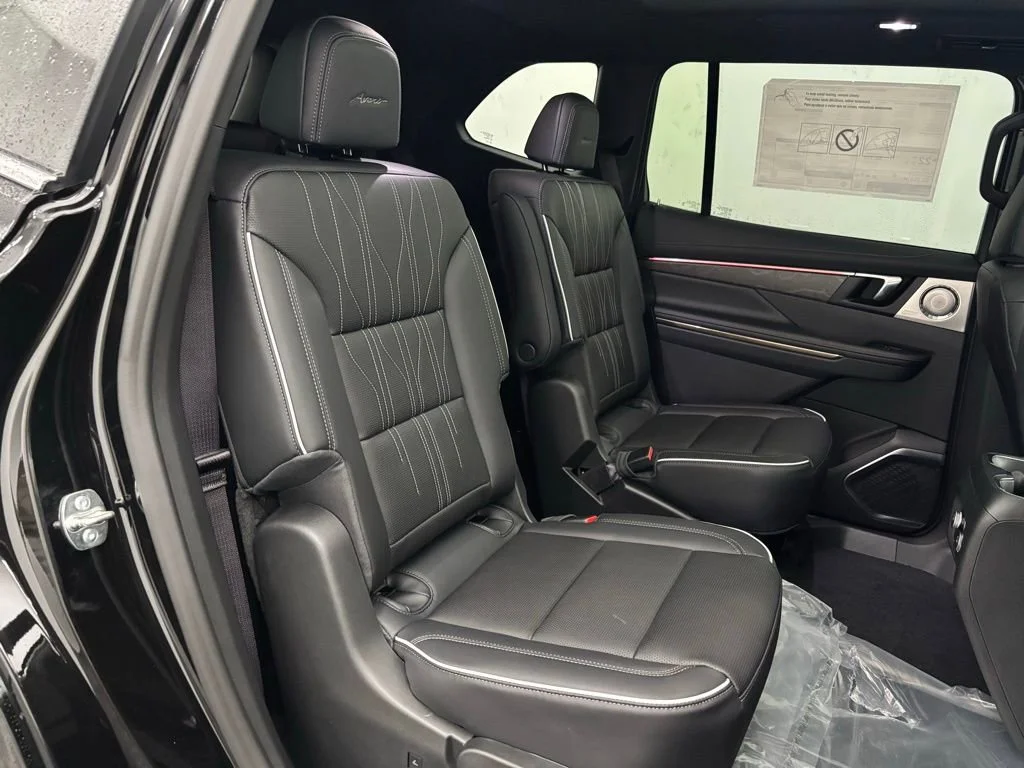 2026 Buick Enclave Avenir - Photo 43