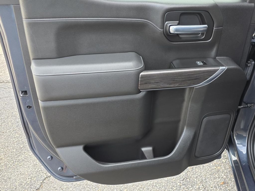 2022 Chevrolet Silverado 1500 Limited LTZ - Photo 36