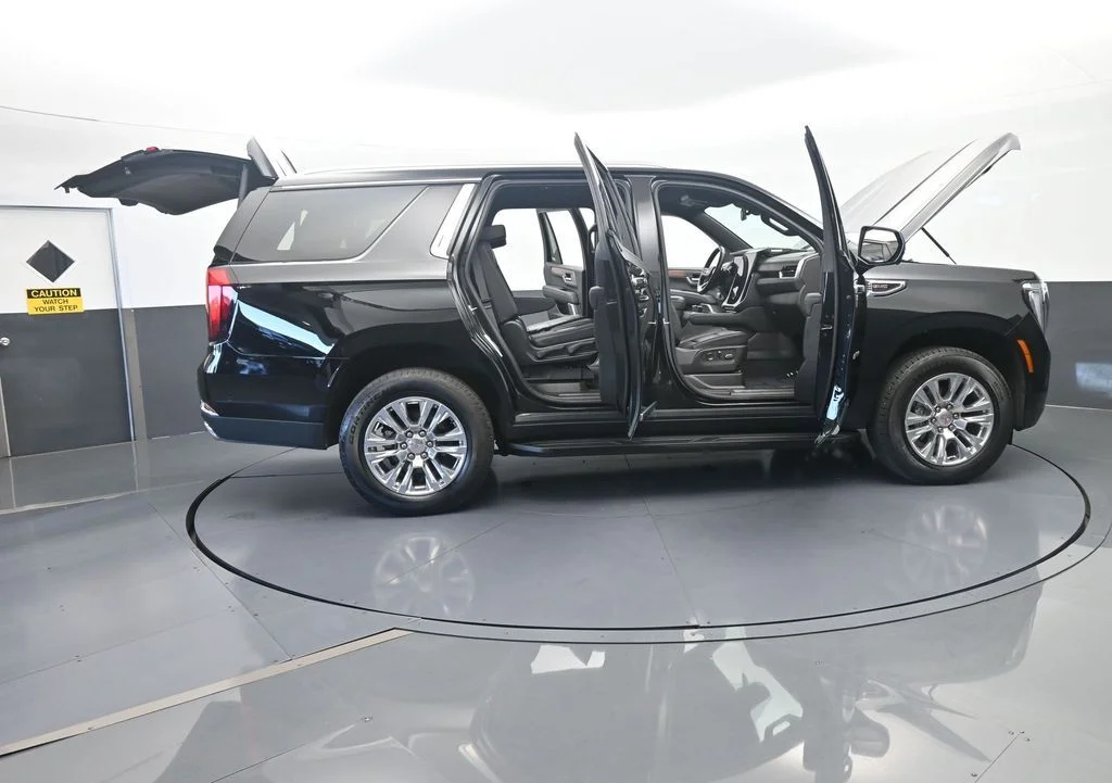 2025 GMC Yukon Denali - Photo 79