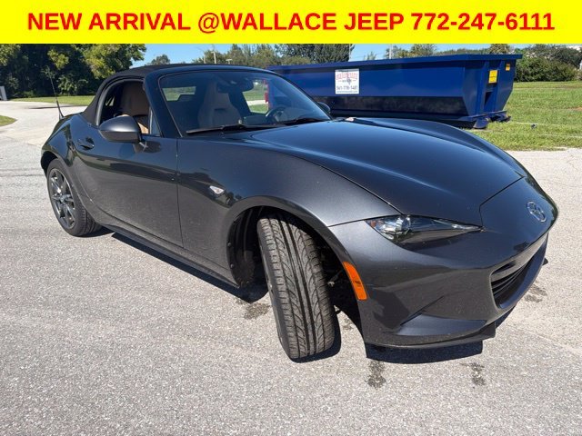 Used 2016 Gray Mazda Grand Touring image 3
